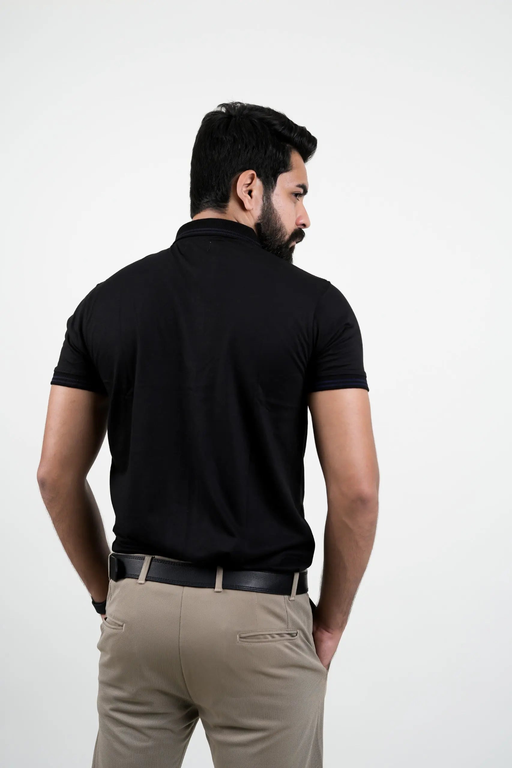 Black Polo – Effortless Sophistication The Polo Magician
