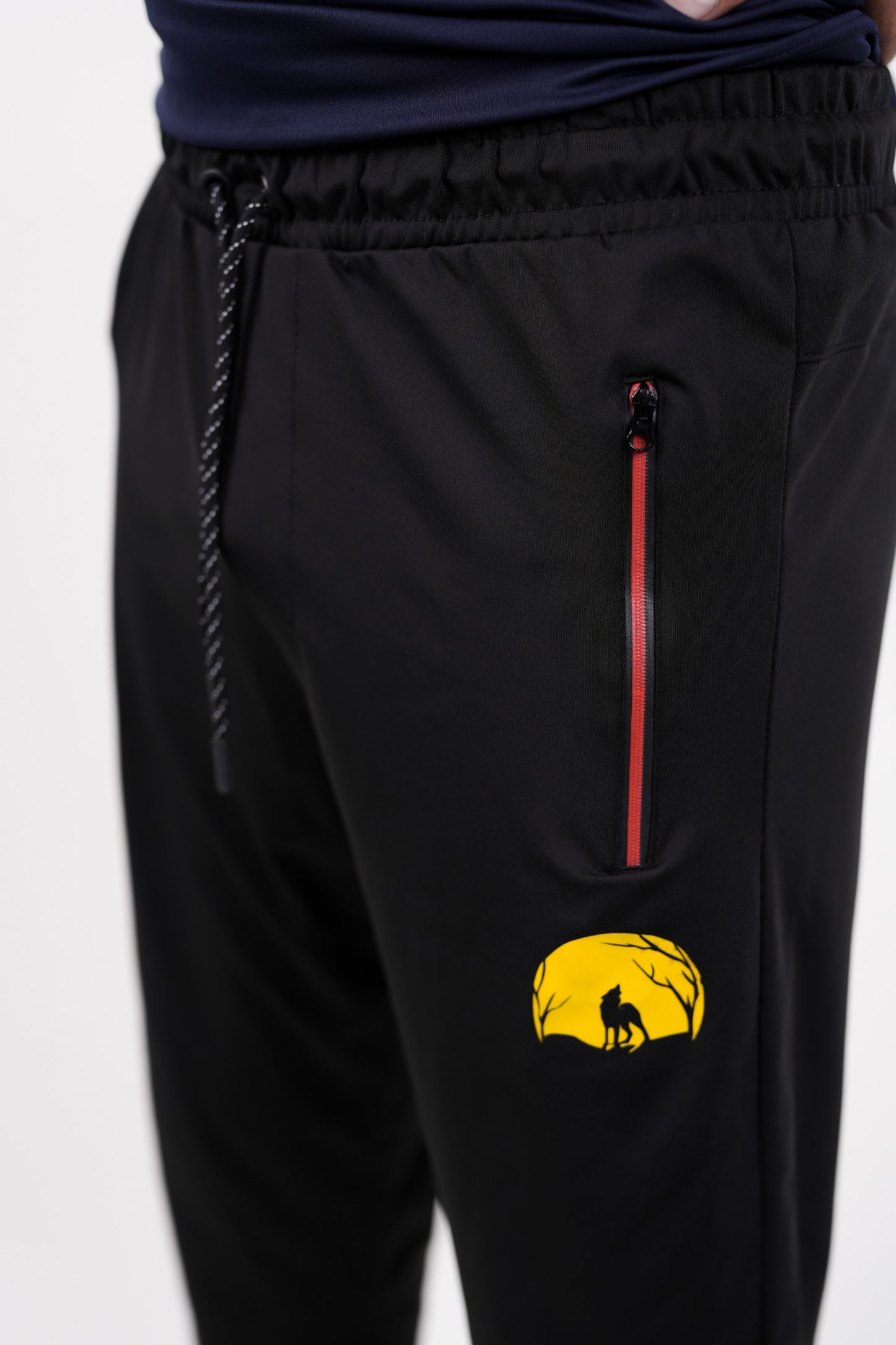 Black Three-Quarter Short: Superior Durability The Polo Magician