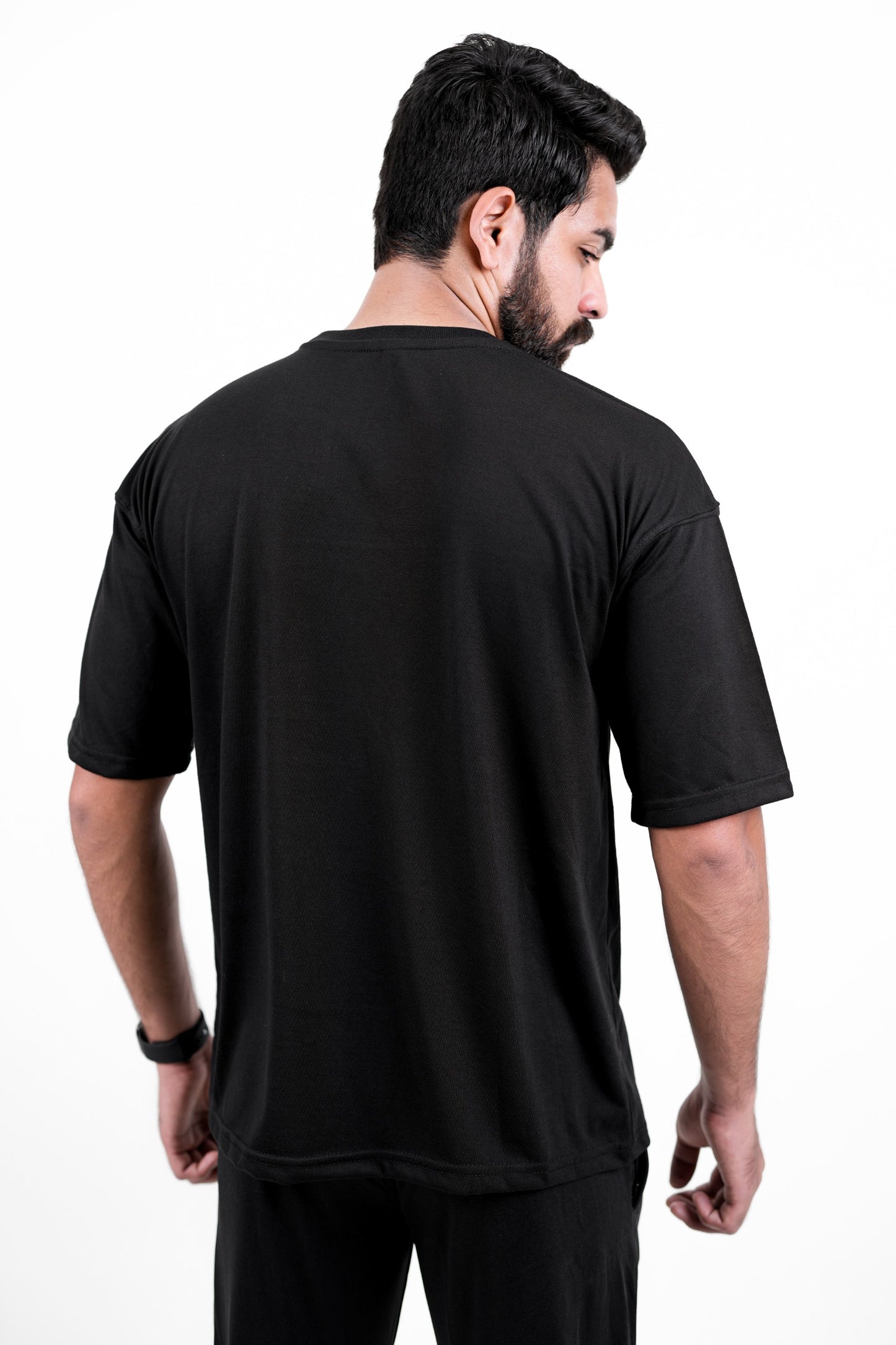 Black Drop-Shoulder T-Shirt - Comfort & Effortless Style The Polo Magician