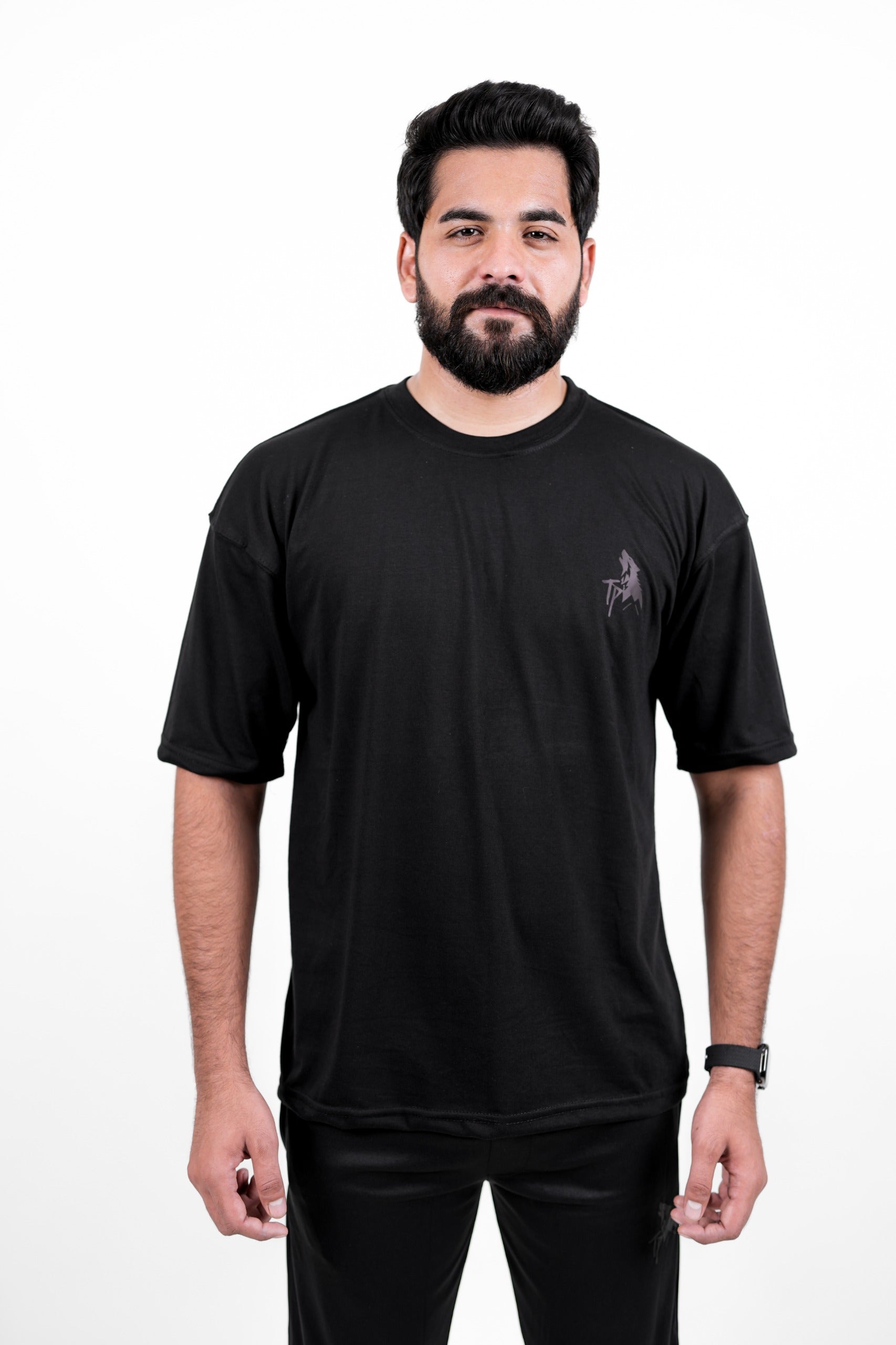 Black Drop-Shoulder T-Shirt - Comfort & Effortless Style The Polo Magician