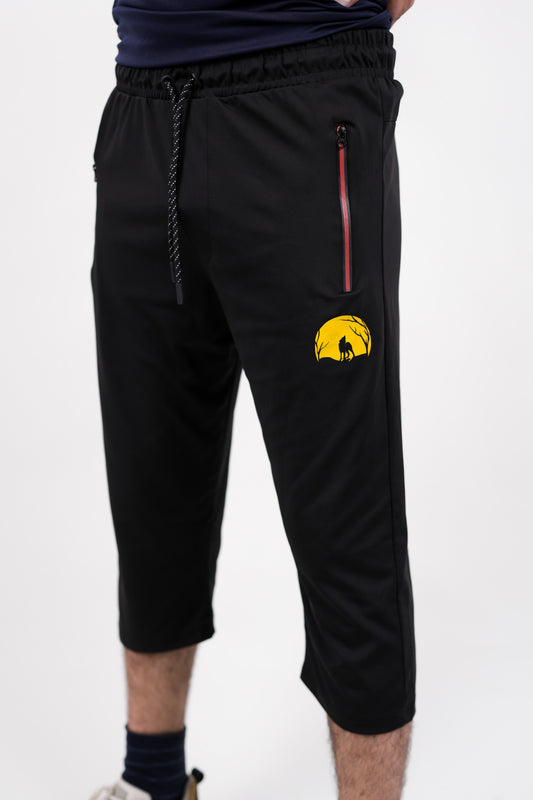 Black Three-Quarter Short: Superior Durability The Polo Magician